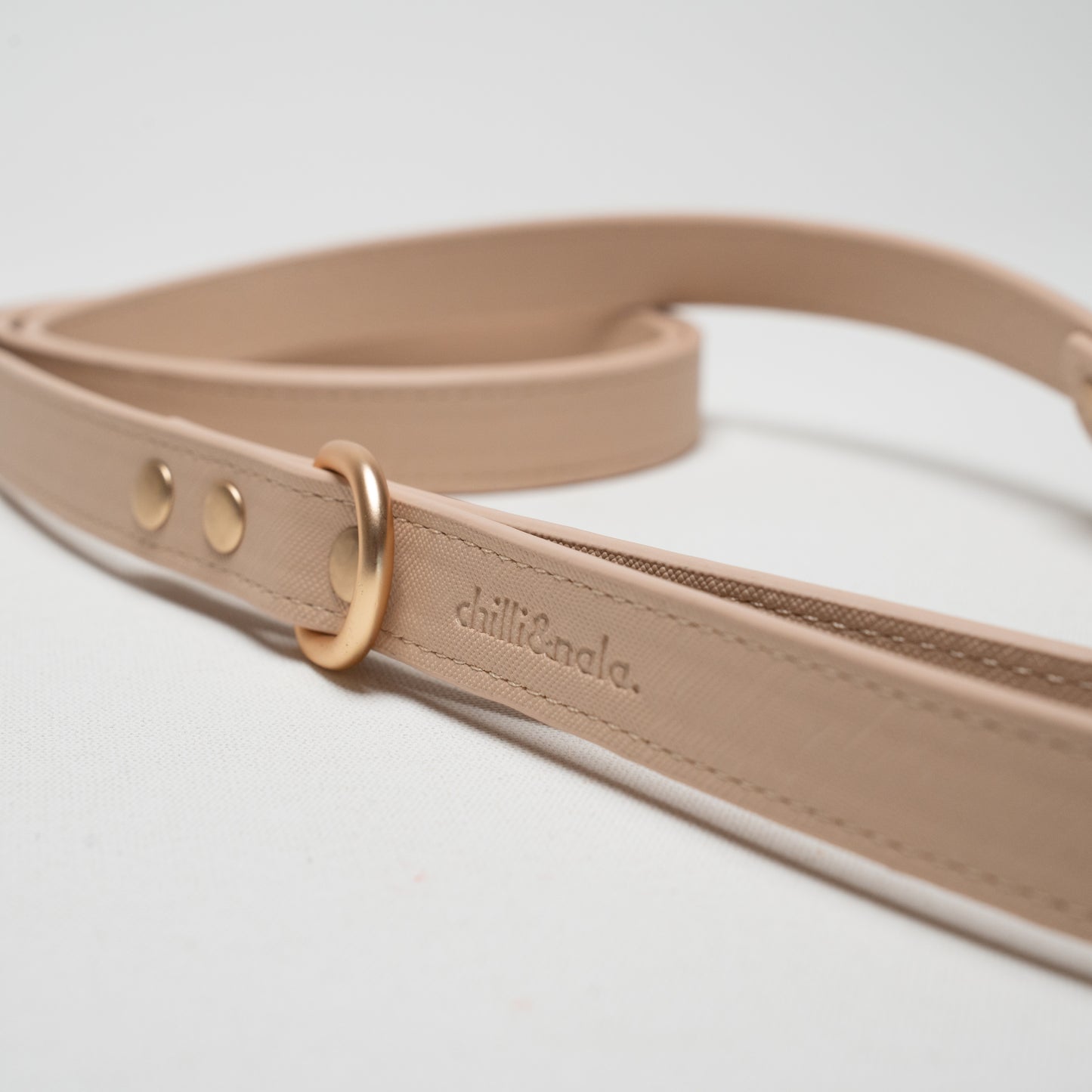 Vegan Leather Dog Leash | Nude